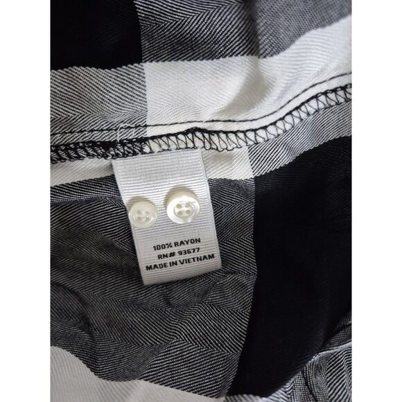 NWT STYLUS Buffalo Ivory/Black Plaid Long Sleeve Button Up Shirt Women's Size M - Picture 5 of 11